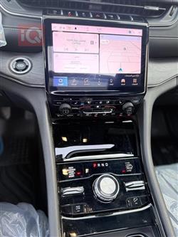 جیپ گراند شیرۆکی